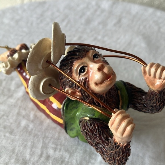 Unbranded: Chimpanzee Circus Monkey Ornament- “Not my circus, not my monkey” - Picture 6 of 12